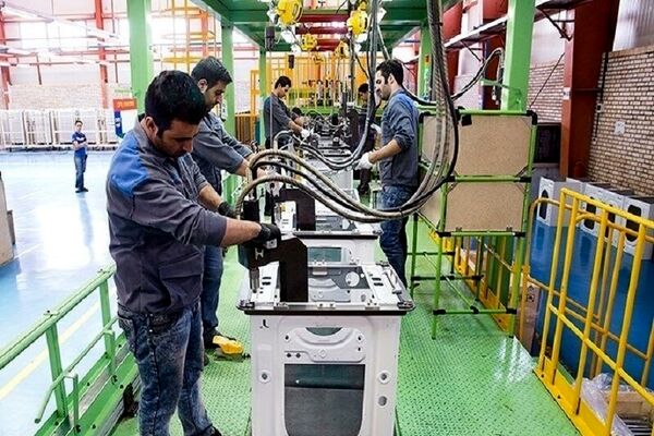 ۳۲ واحد تولیدی راکد مشهد به چرخه تولید بازگشتند