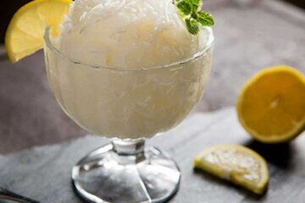 طرز تهیه فالوده شیرازی؛ در خانه دست به کار شوید