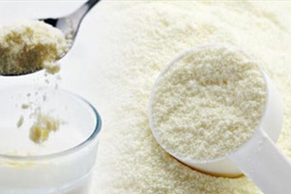 صادرات شیرخشک از شعار تا واقعیت/ موانع تولید پُتکی بر سر تولیدکننده