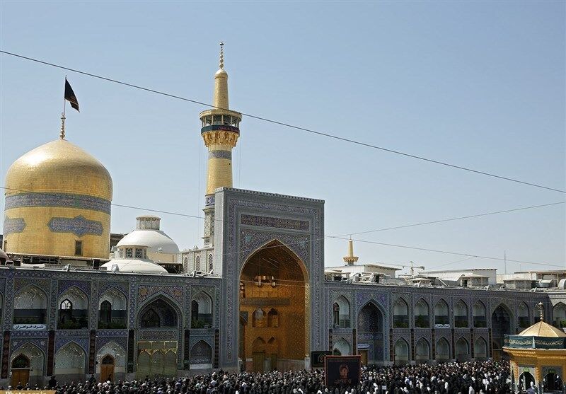 حرم امام رضا (ع) از بامداد تا غروب آفتاب دایر است