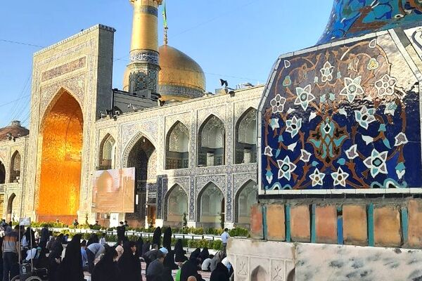 بازگشایی حرم رضوی پس از ۶۹ روز