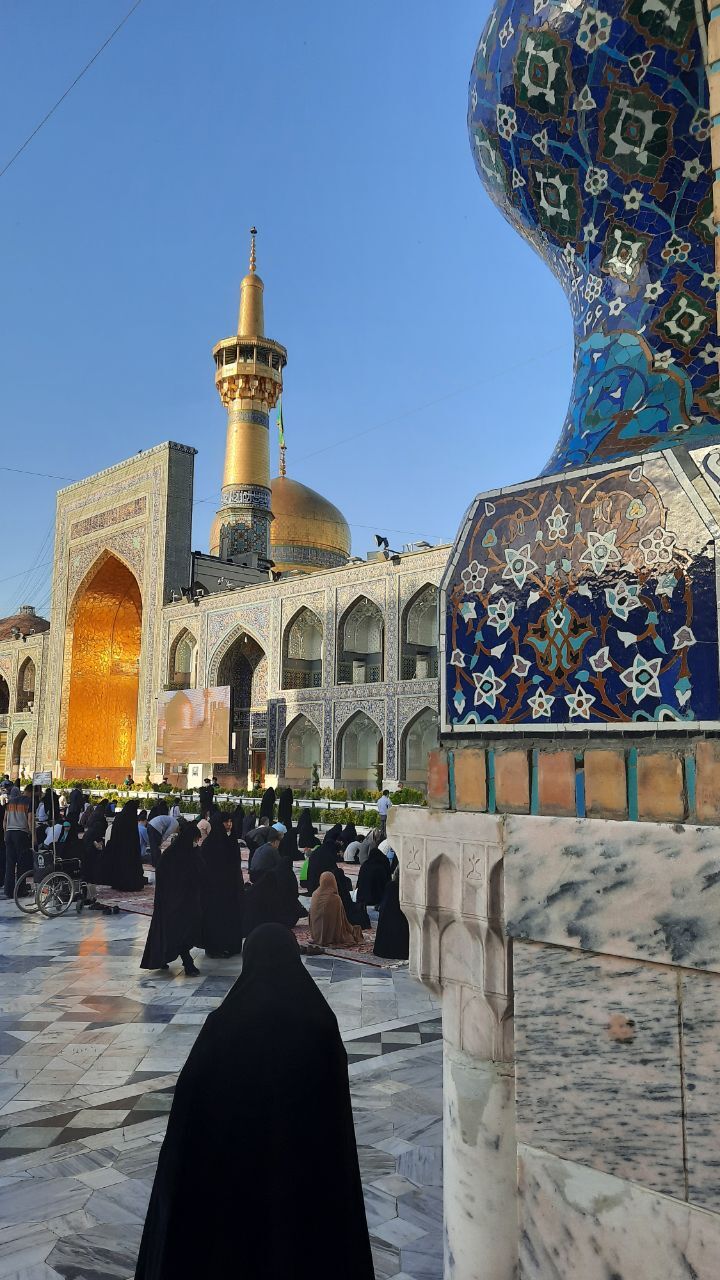 بازگشایی حرم رضوی پس از ۶۹ روز