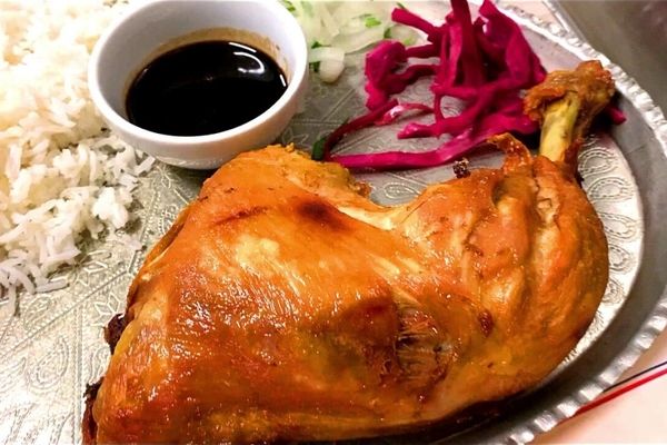 فوت و فن‌های پخت اکبر جوجه در خانه