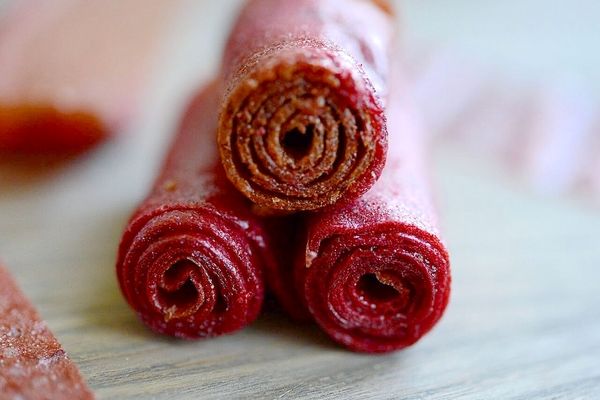 طرز تهیه لواشک گوجه سبز؛ ترش و جذاب