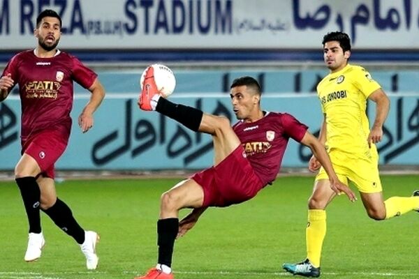 برتری شهرخودرو مقابل گل‌گهر؛ مشهدی‌ها صدرنشین لیگ برتر شدند