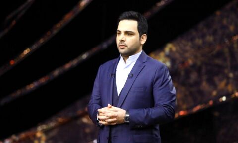 ماجرای شکایت احسان علیخانی از برادر تقلبی‌اش