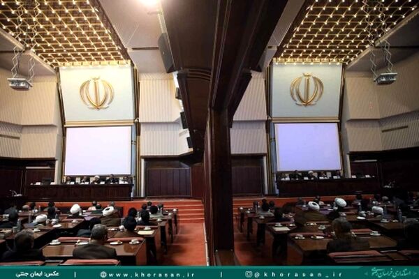 دشمن با تحریم و فشار به دنبال تغییر فرهنگ و باورهای مردم است که با شکست مواجه شده است
