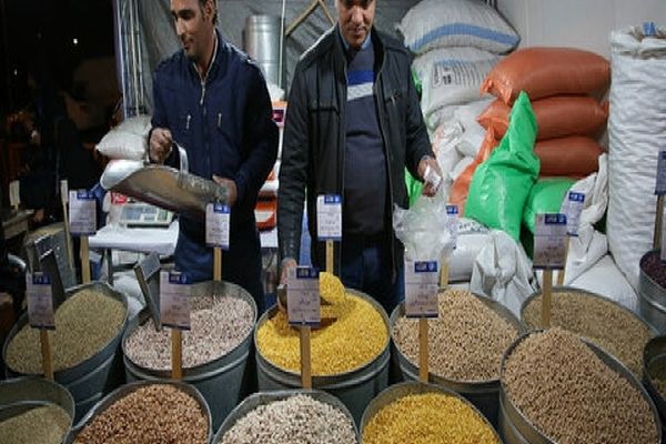 هرگونه نرخ گذاری جدید در خراسان رضوی تخلف است/ همه واحد های صنفی مکلف به نصب برچسب قیمتی هستند/قیمت برنج پاکست