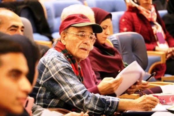 گلایه های رضا بابک از پخش فیلم کودکی که در تلویزیون تعطیل شد