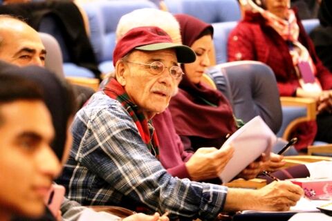 گلایه های رضا بابک از پخش فیلم کودکی که در تلویزیون تعطیل شد