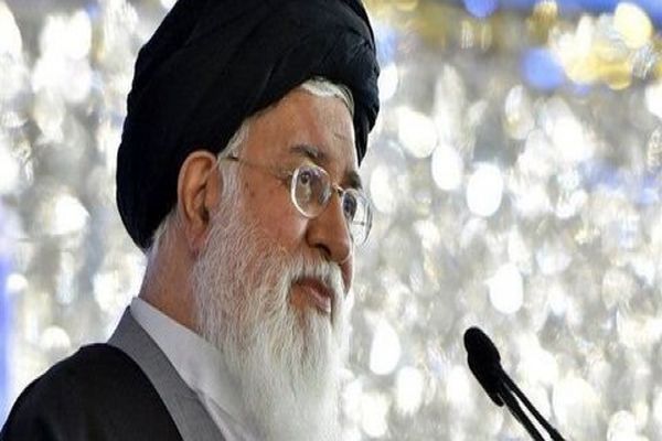 غافلگیر کردن مردم در عرصه مدیریتی گناهی نابخشودنی است/ لزوم برخورد جدی دستگاه قضا با اشرار گران‌فروش