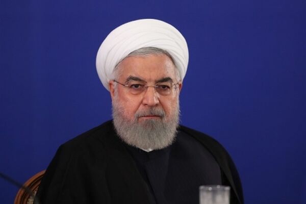 دانشجویان دانشگاه فردوسی از رئیس جمهور برای حضور در مراسم روز دانشجو دعوت کردند