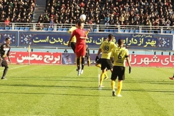هفته چهاردهم لیگ برتر فوتبال/ فرار گل‌محمدی از سومین شکست متوالی در دقایق پایانی
