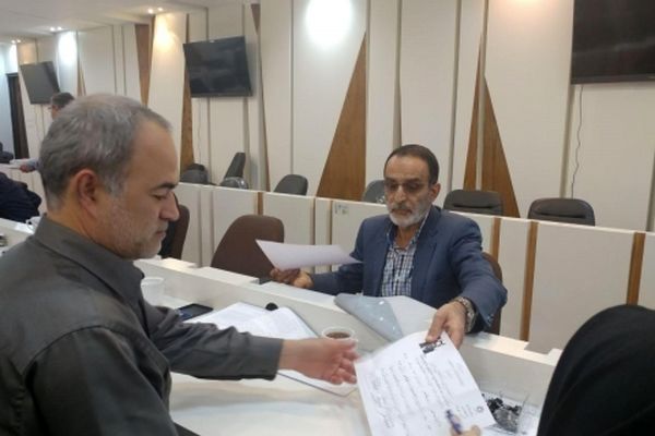 کریمی‌قدوسی ثبت‌نام نکرد