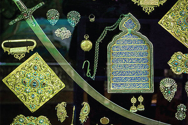 ماجرای خواندنی جواهرات نصب شده در روضه منوره رضوی
