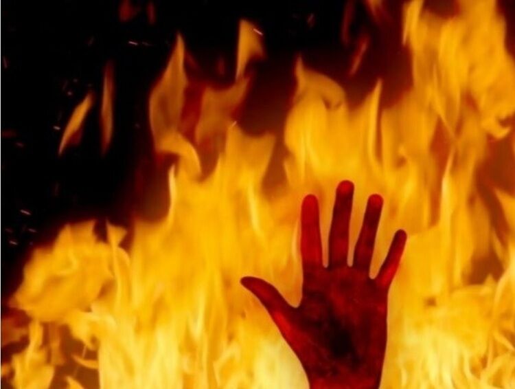 این‌ مرد همسرش را در حمام‌ آتش زد