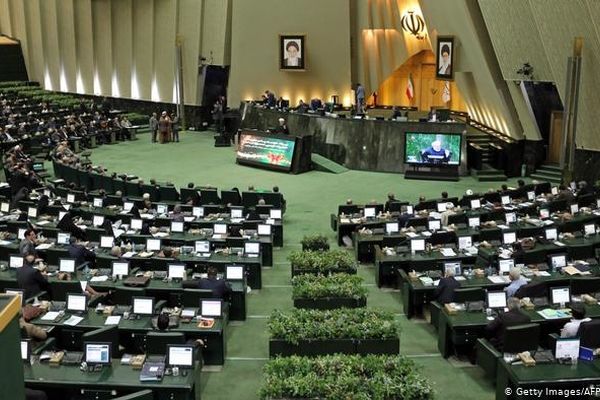 نامزدهای انتخابات برای ارتقای جایگاه کشور در منطقه تلاش کنند