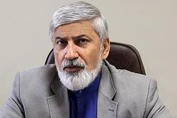 امام جمعه و سپاه در لیست ائتلاف نقشی نداشتند/ جوانان در مجمع عمومی با هم وحدت نداشتند