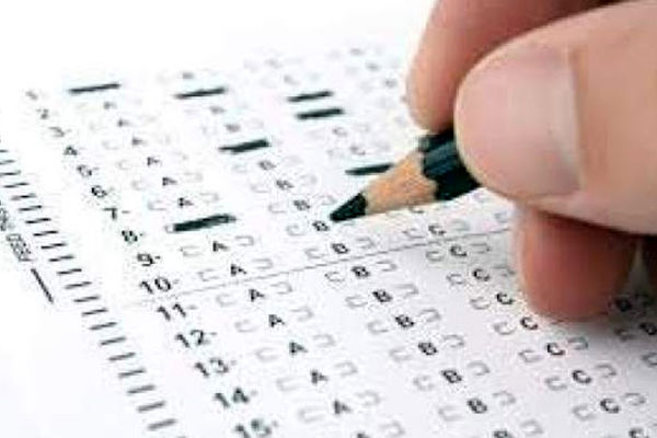 بدل آقای مدیر در آزمون ept زبان انگلیسی لو رفت