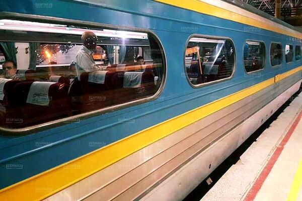 فروش بلیت قطارهای تیر‌ با ‌20 درصد افزایش/ بلیت تهران-مشهد از 99 هزار تومان
