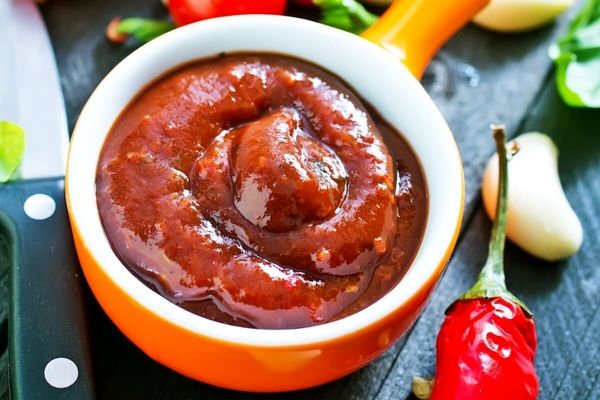 طرز تهیه سس هریسا؛ تند و جذاب و متفاوت