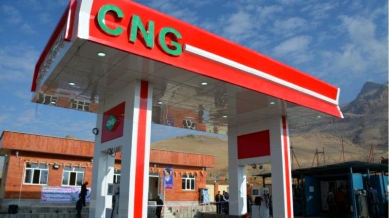 به شرکت‌های بهره بردار جایگاه‌های CNG تاکید کردیم که حقوق نیروهای خود را به موقع بدهند/ افزایش قیمت بنزین علت