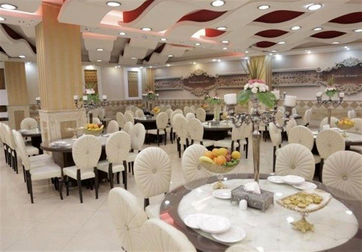 برای تعطیلی تالارهای طرقبه_شاندیز تصمیمی گرفته نشده است/مردم خودشان باید رعایت کنند