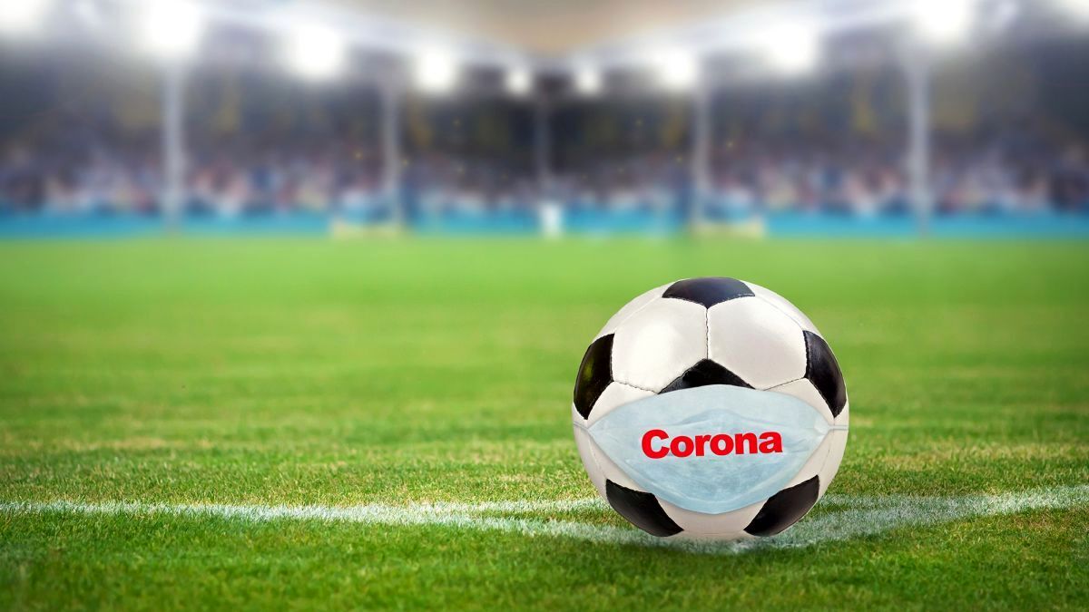 کرونا لیگ‌های فوتبال خراسان رضوی را تعلیق کرد