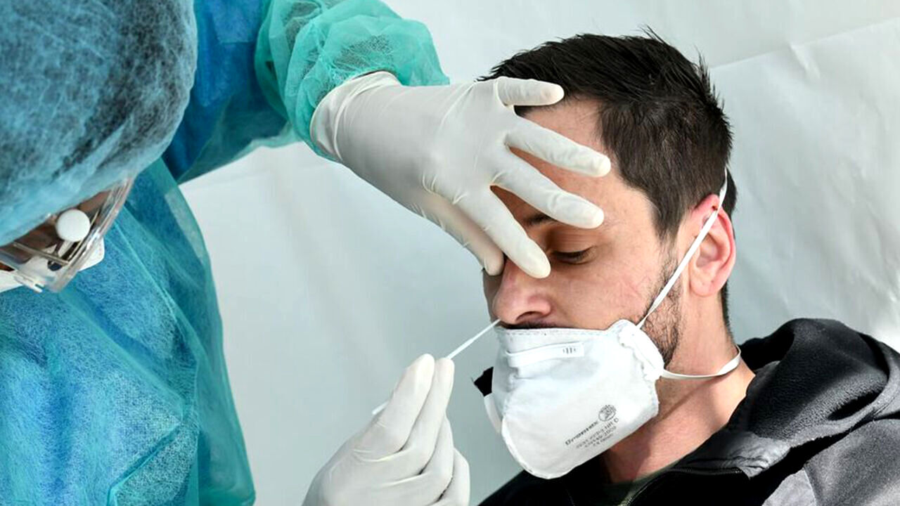 آزمایش رایگان کرونا در ۲۹ مرکز سلامت خراسان رضوی محدود شد