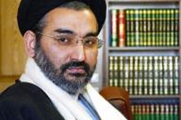 عفاف مقدم بر حجاب