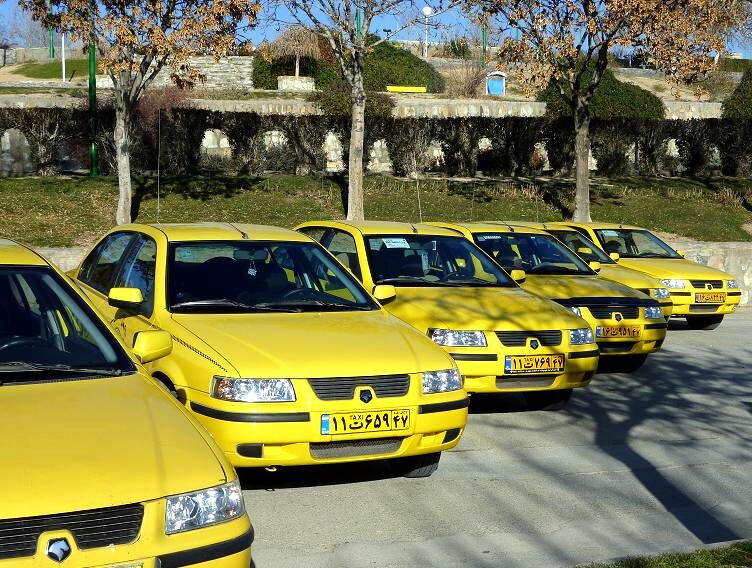80 دستگاه تاکسی در مشهد معطل پلاک‌گذاری