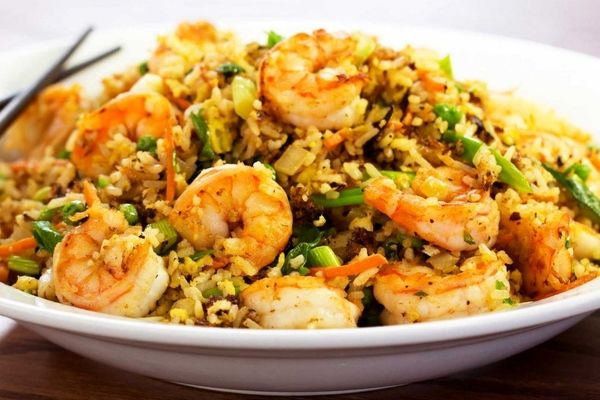 طرز تهیه میگو پلو؛ از این طعم جذاب غافل نشوید