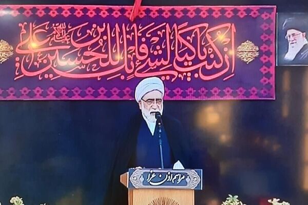 حسینیان نگذارند دوگانه عزاداری و سلامت درست شود