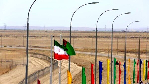 مرز زمینی ترکمنستان و سرخس بسته شد