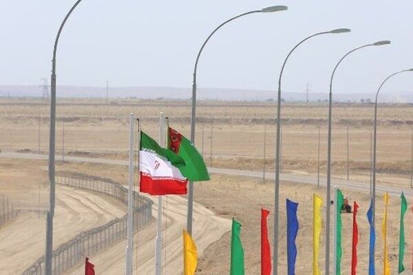 مرز زمینی ترکمنستان و سرخس بسته شد