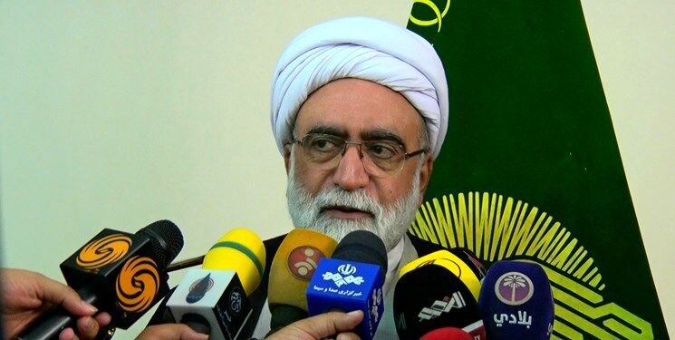 مسلمانان وظیفه‌دارند در برابر توهین به پیامبر بایستند