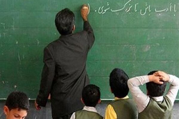 پیگیر پرداخت مطالبات معلمان استان هستیم