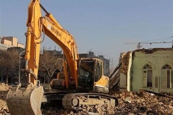 توضیح شهردار منطقه ثامن مشهد در مورد تخریب مسجد "هفت در"