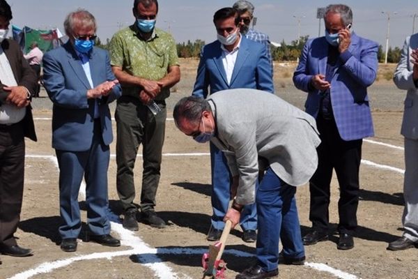 احداث ۱۰ زمین روباز تنیس در مشهد