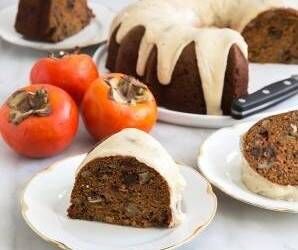 طرز تهیه “کیک خرمالو پاییزی