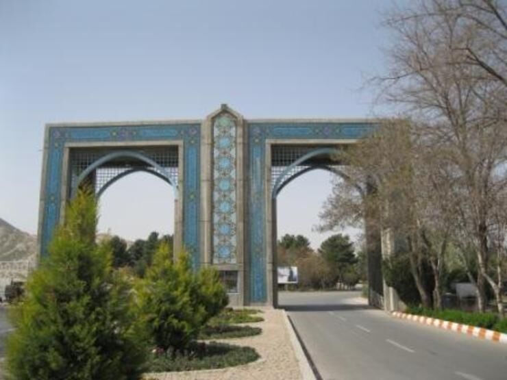 فاضلاب بهشت رضا(ع) استانداردهای سازمان محیط زیست را ندارد