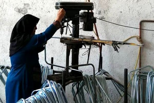 بانوی کارافرین مشهدی: در صورت حمایت نیمی از نیاز ایران را تامین می‌کنم