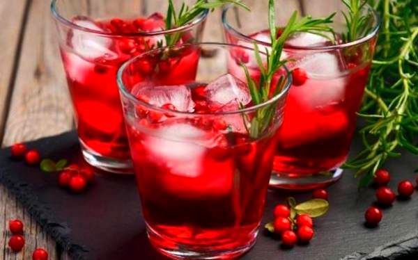 طرز تهیه شربت زرشک خانگی