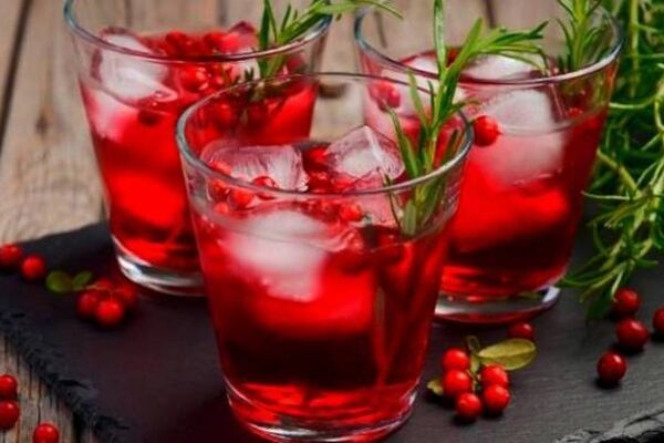 طرز تهیه شربت زرشک خانگی