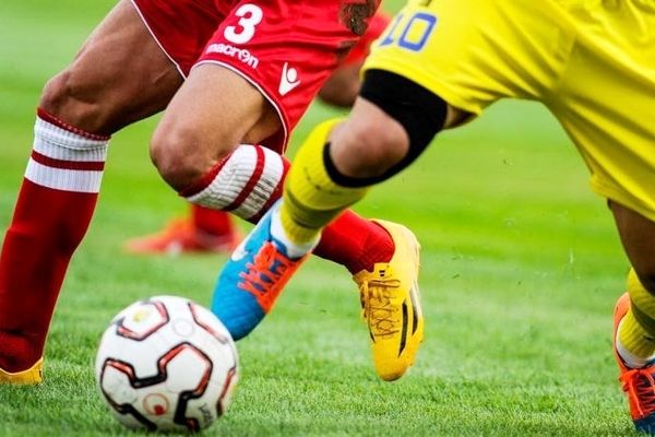 مشکل انحلال تیم‌های فوتبال مشهد، ضعف مدیریت است/ سرانجام تیم‌های منحل شده مشهدی چه شد؟