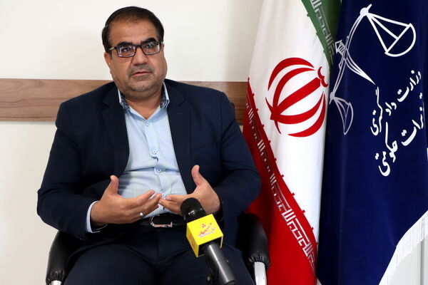 باید دربحث توزیع کالاهای اساسی وتخصیص سهمیه بهتر عمل کنیم/ قوانین تعزیرات حکومتی بازدارنده نیست
