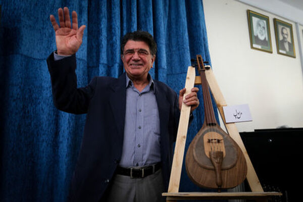 "طنين ربنا"