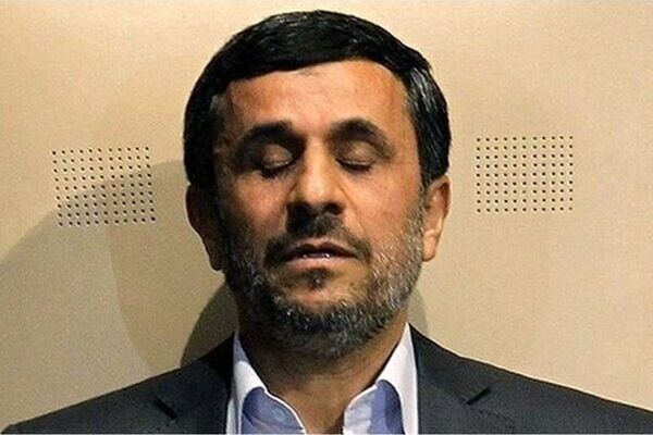 اظهارات جدید محمود احمدی نژاد درباره کوروش /نه می گویم او ذوالقرنین است نه پیغمبر اما...