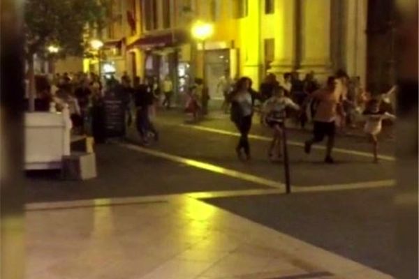 یک کشته و چند زخمی در حمله با سلاح سرد در فرانسه