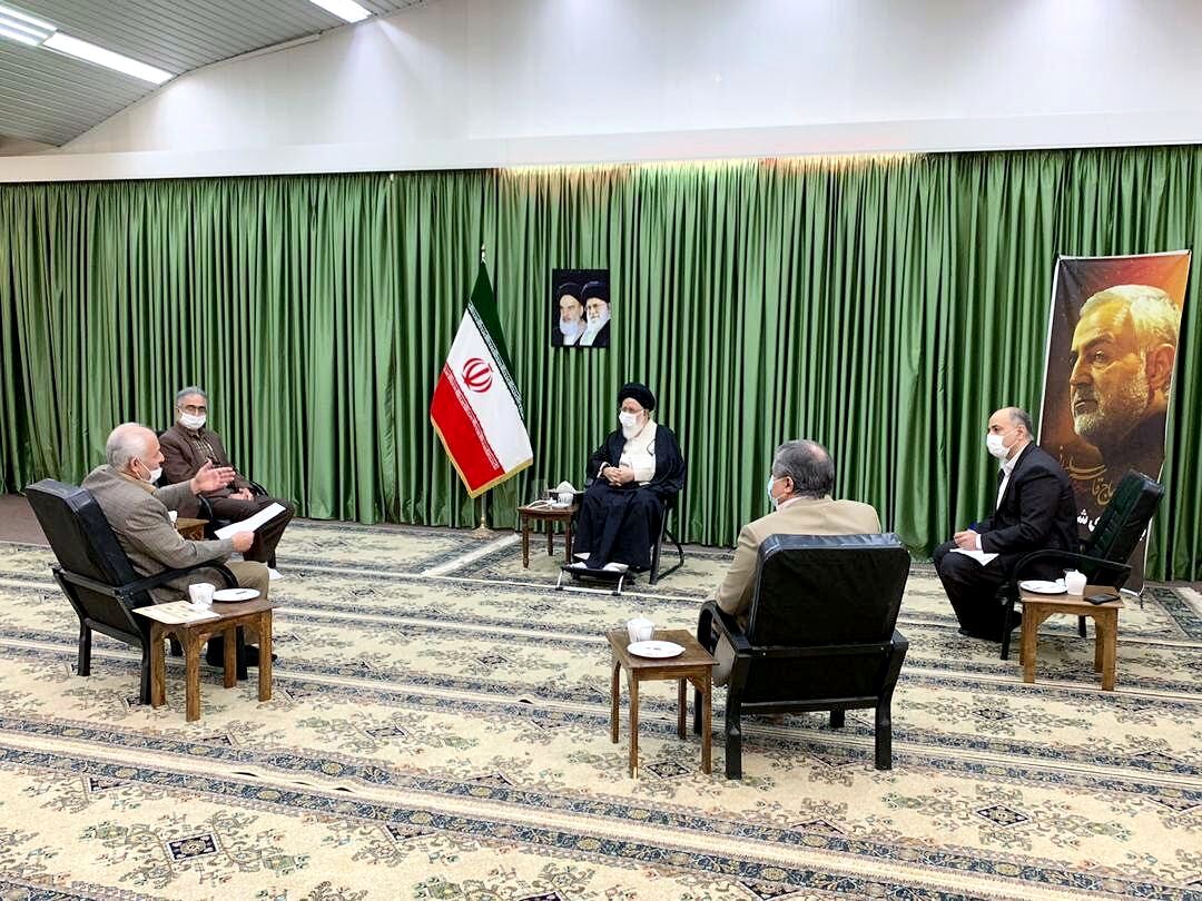 برای تسهیل در فعالیت‌های کادر درمان غربالگری را افزایش دهید/ مردم نباید نگران هزینه درمانی خود باشند